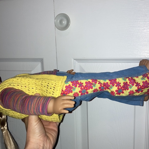 RARE Pleasant Company Julie American Girl - Picture 4 of 6